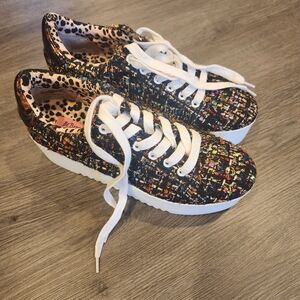 BETSEY JOHNSON Tweed Platform Sneaker
